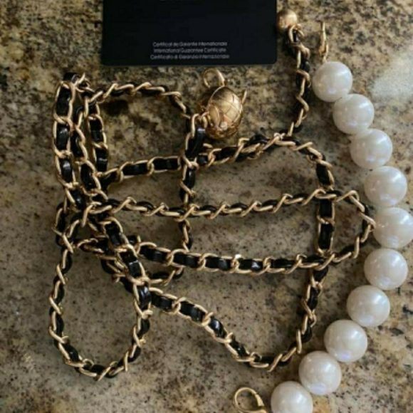 Vintage Quilted Heart Bag - Picture 7 of 9